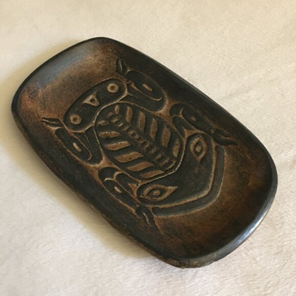 Vintage 70s Canadian Artist Ruth Meechan Handmade Haida Frog Trinket Dish - Picture 2 of 11